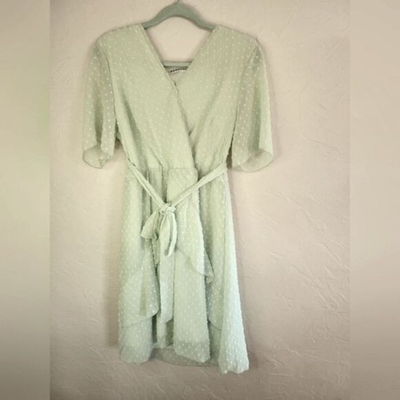 Ecowish v-neck swiss dots ruffle chiffon short sleeve fully lined dress size L - Picture 4 of 8